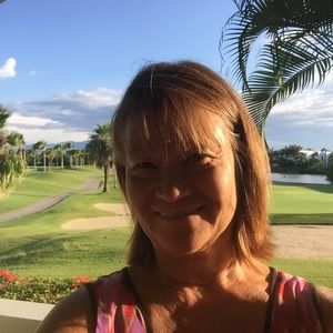 Meet your Posher, Lida